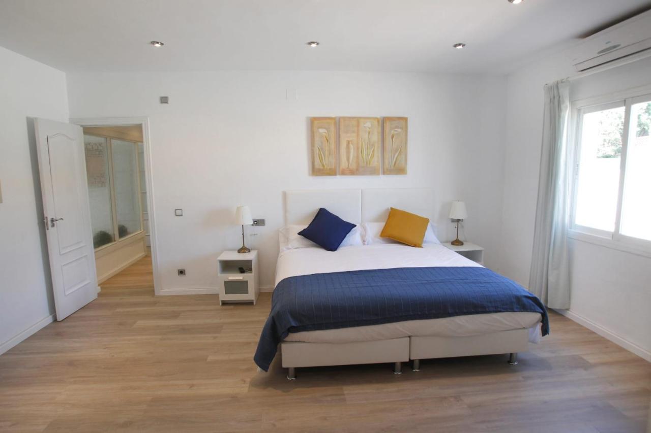 Villa Mimoses Plamanyola Exteriör bild